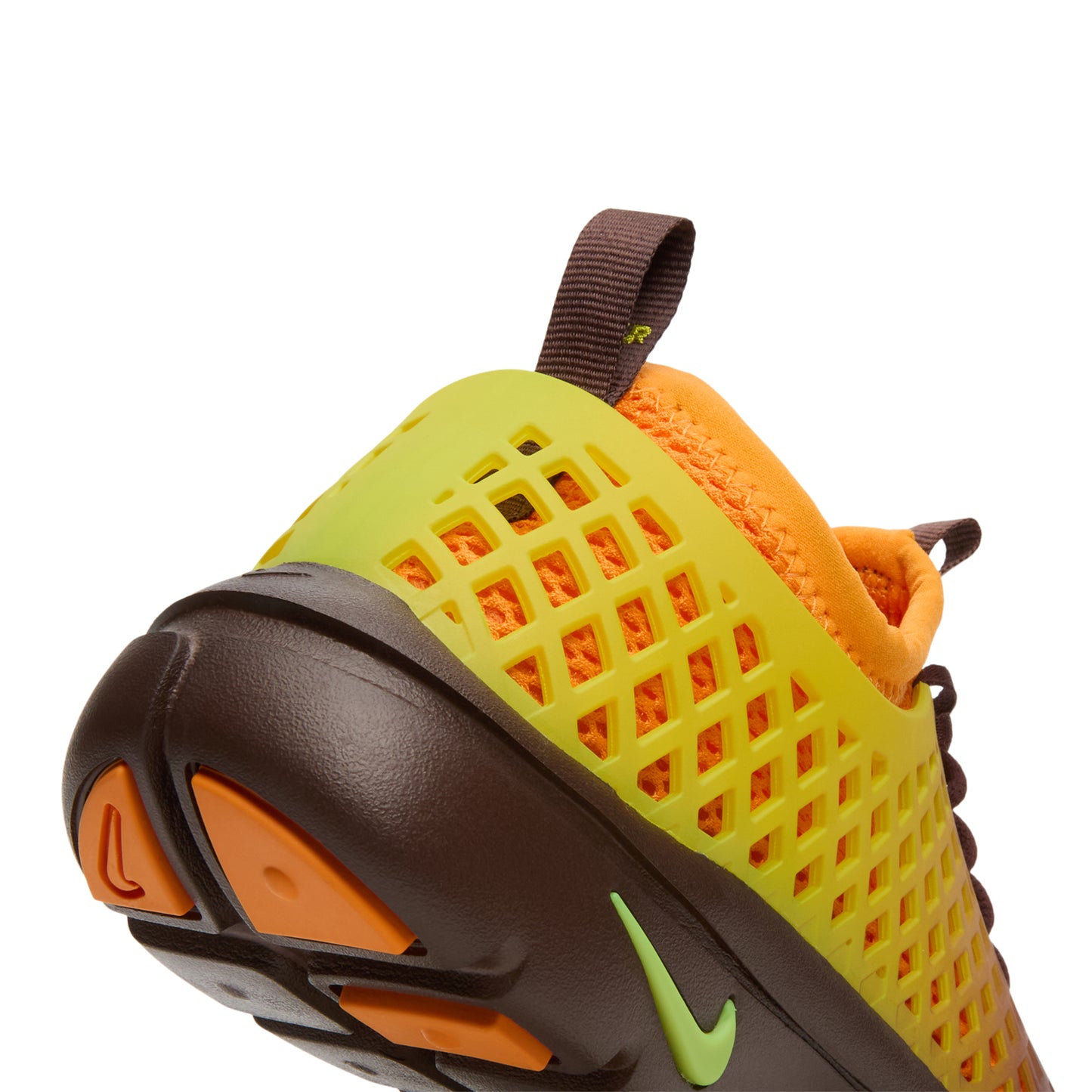 Nike Rejuven8 Run (Light Pink)