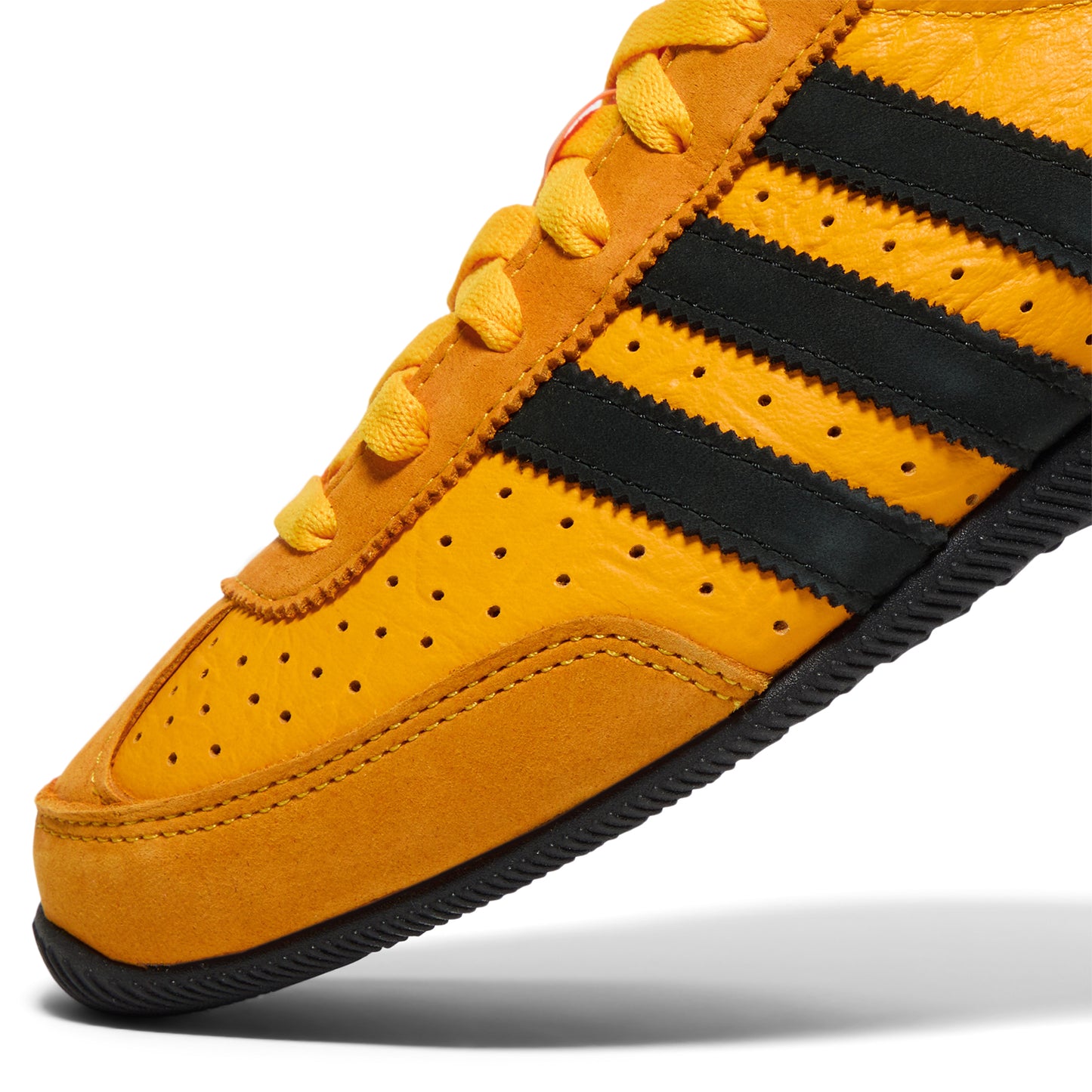 Adidas Japan (CREYEL,CBLACK,GOLDMT)