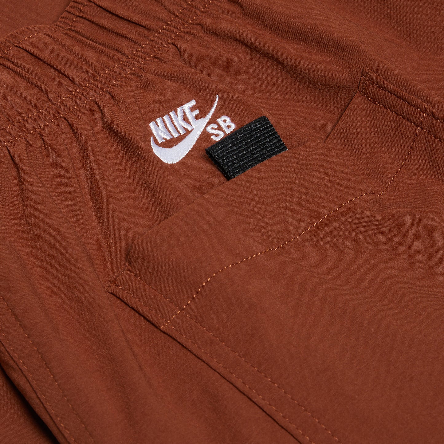 Nike SB Dri-FIT Kearny Cargo Skate Shorts (Cinnaon/White)