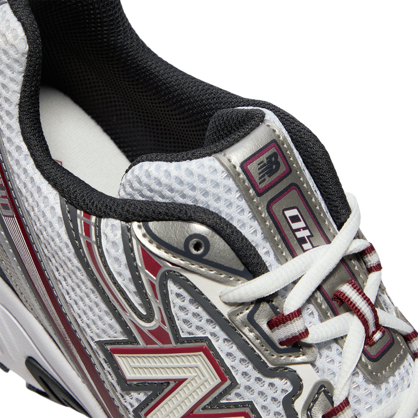 New Balance 740 (Mercury red)