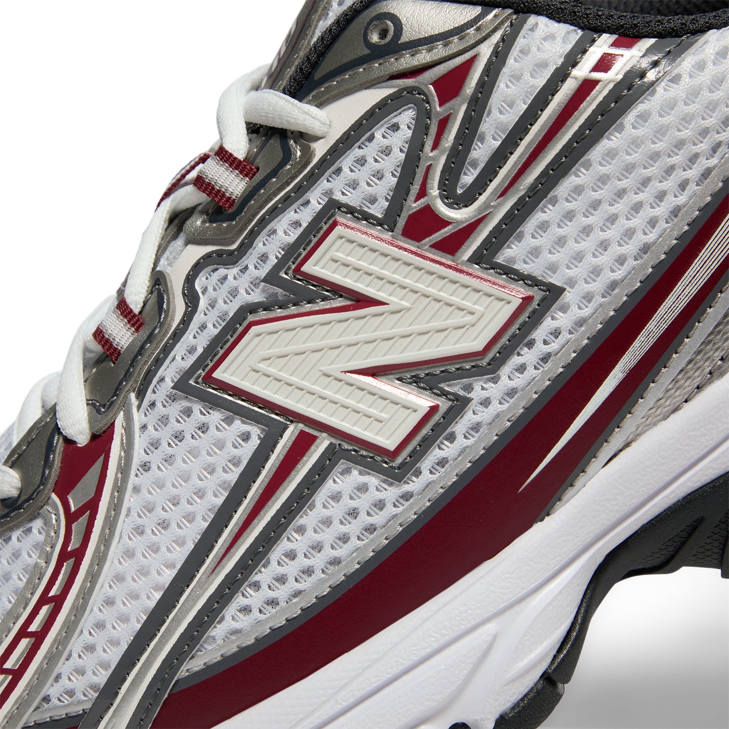New Balance 740 (Mercury red)