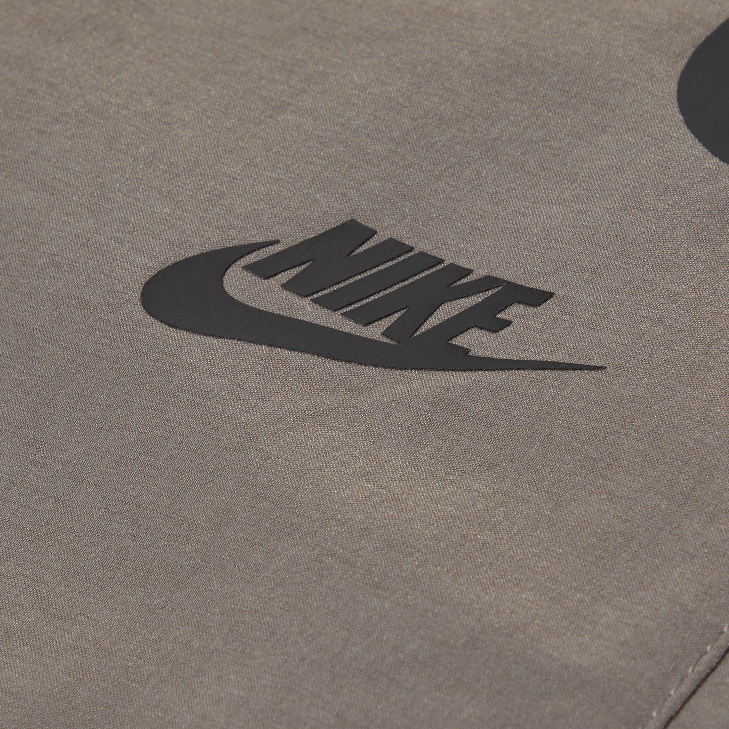 Nike Tech Woven Pants (Cave stone/Black)