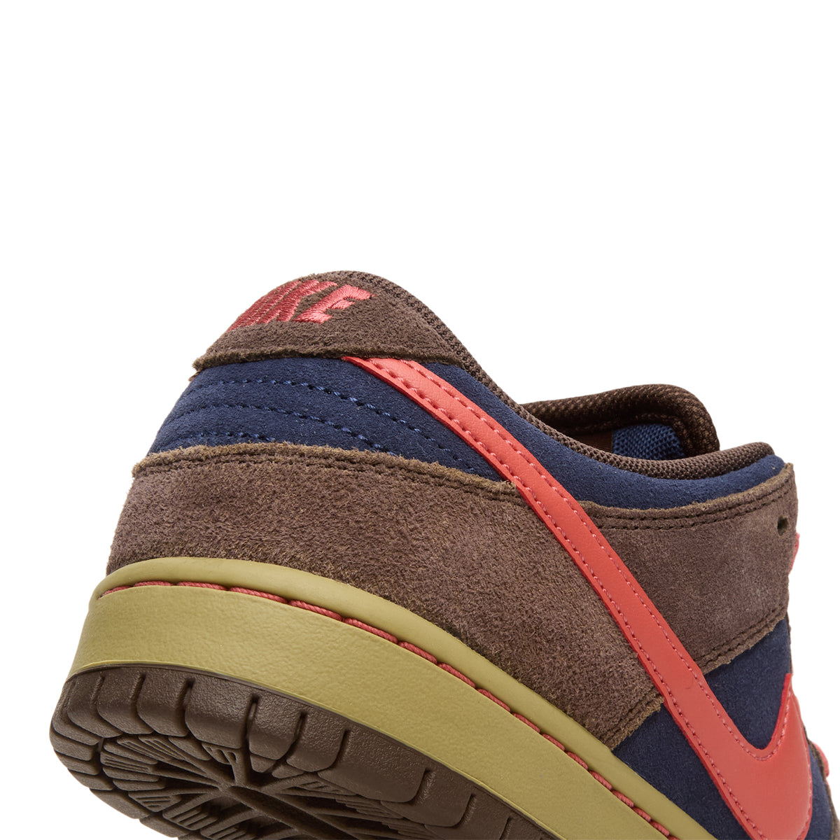 Nike SB Dunk Low Pro (Baroque Brown/Adobe-Midnight Navy)