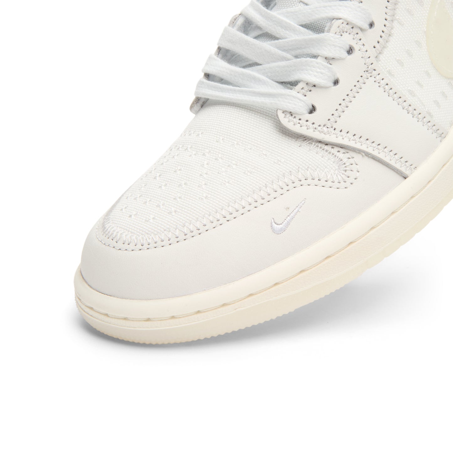 Air Jordan 1 Low SE Apla (Summit White/Sail-Multi-Color-Off White)