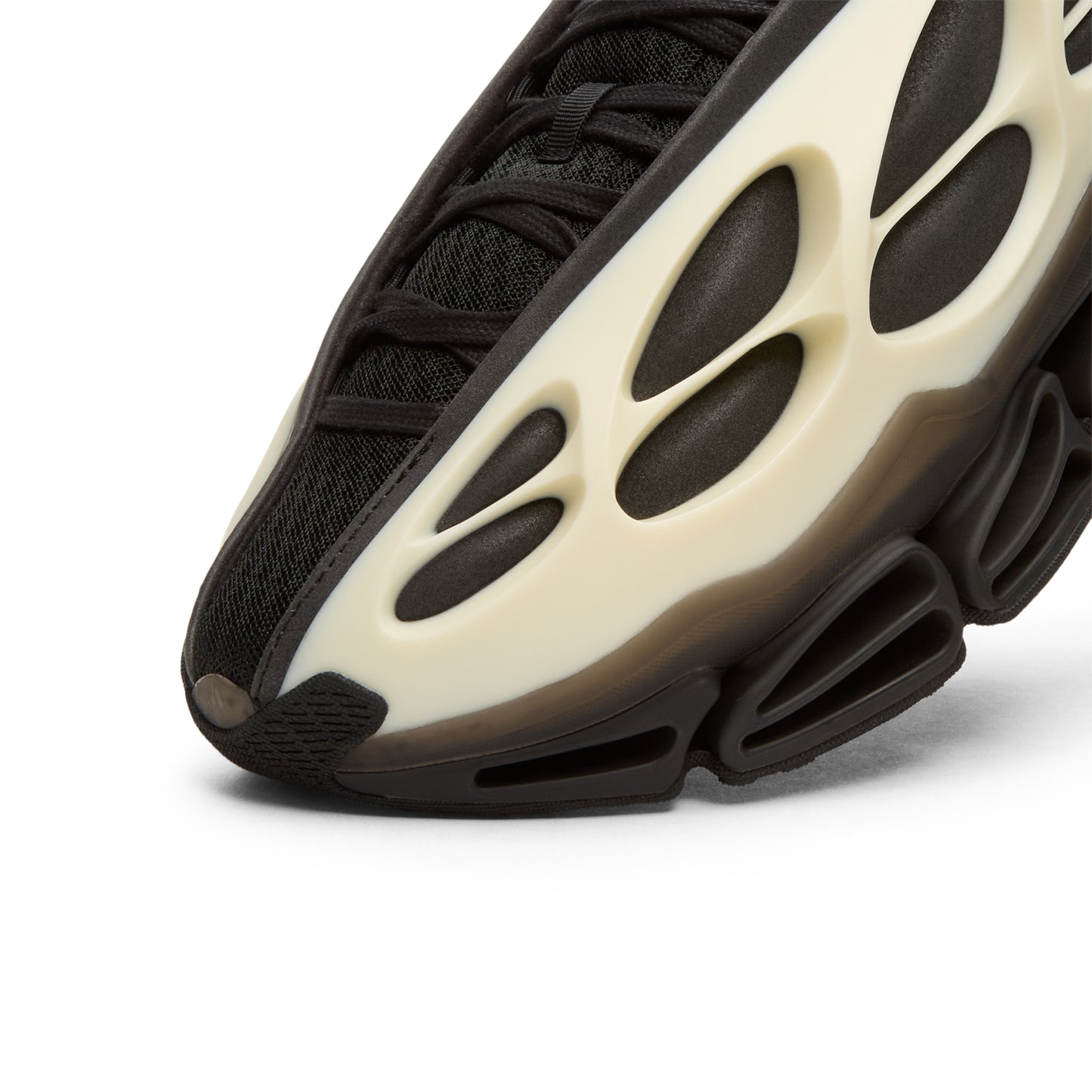 Adidas Mega Willy Low (Core Black/Core Black/Cream White)